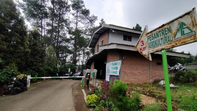 Di Megamendung, HRS Ajarkan Santri Berkebun, Bukan Membuat Perkebunan